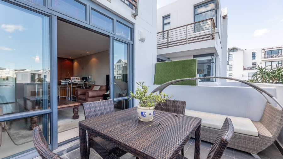 1 Bedroom Property for Sale in Big Bay Western Cape